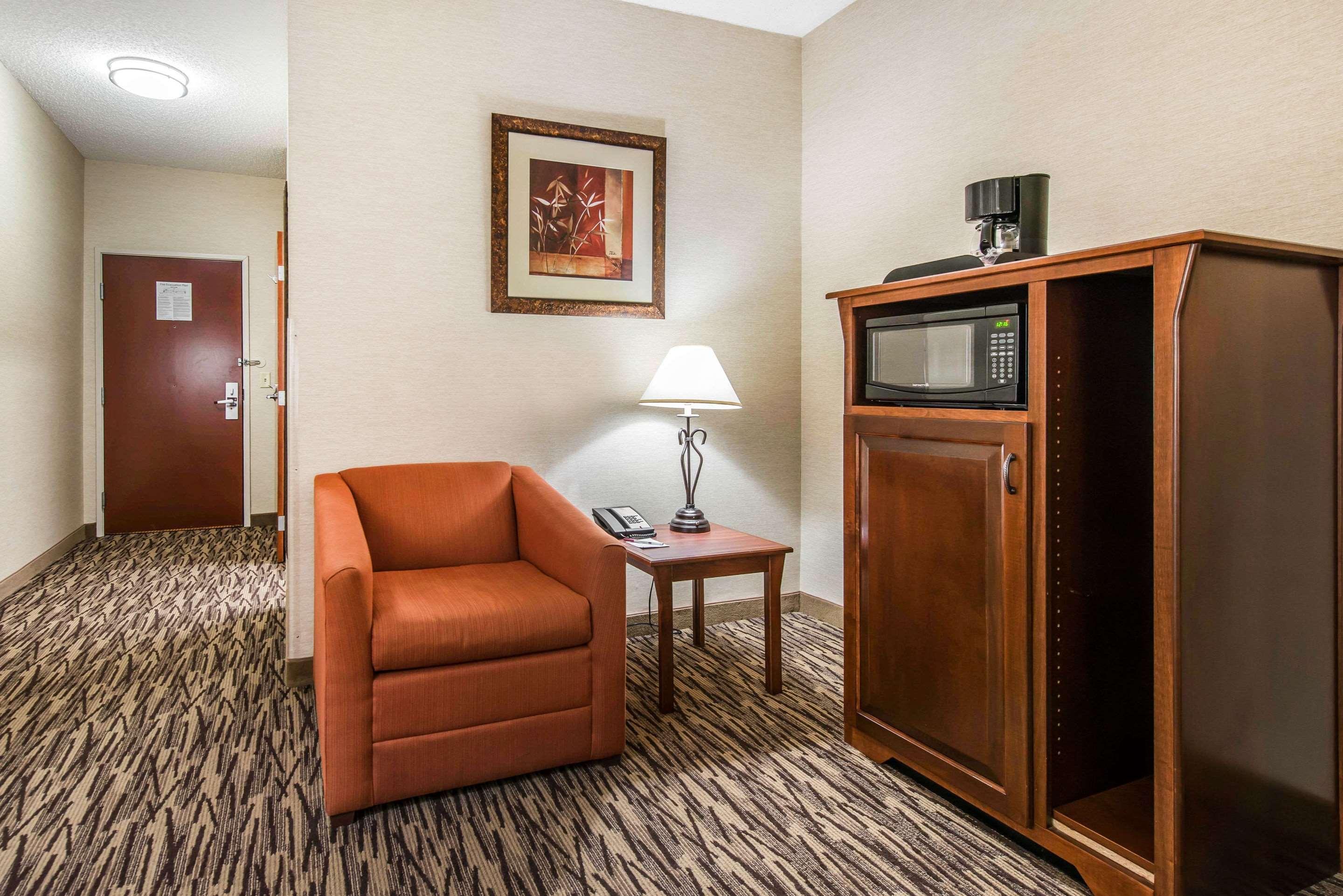 Comfort Suites Golden West On Evergreen Parkway Eksteriør billede