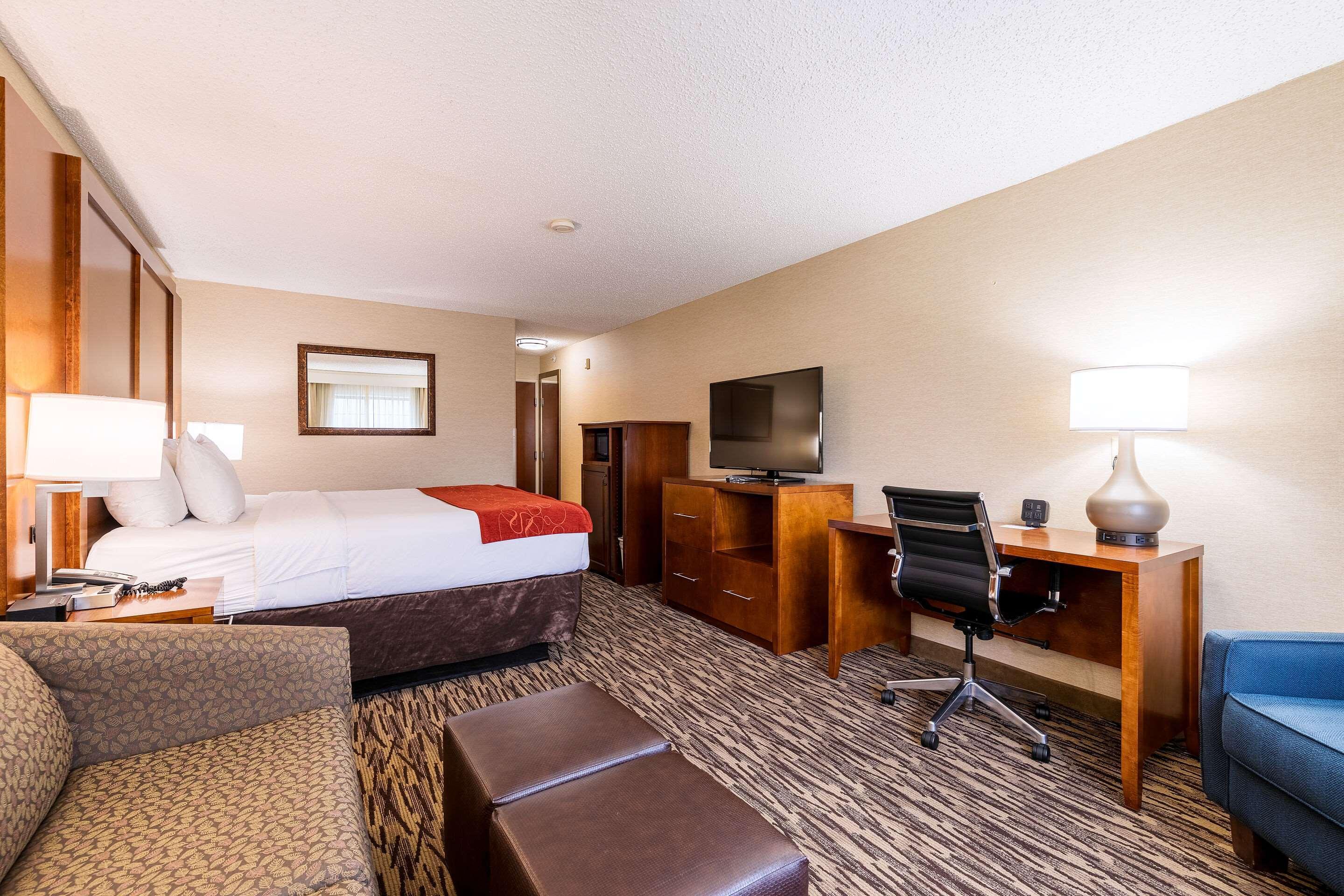 Comfort Suites Golden West On Evergreen Parkway Eksteriør billede