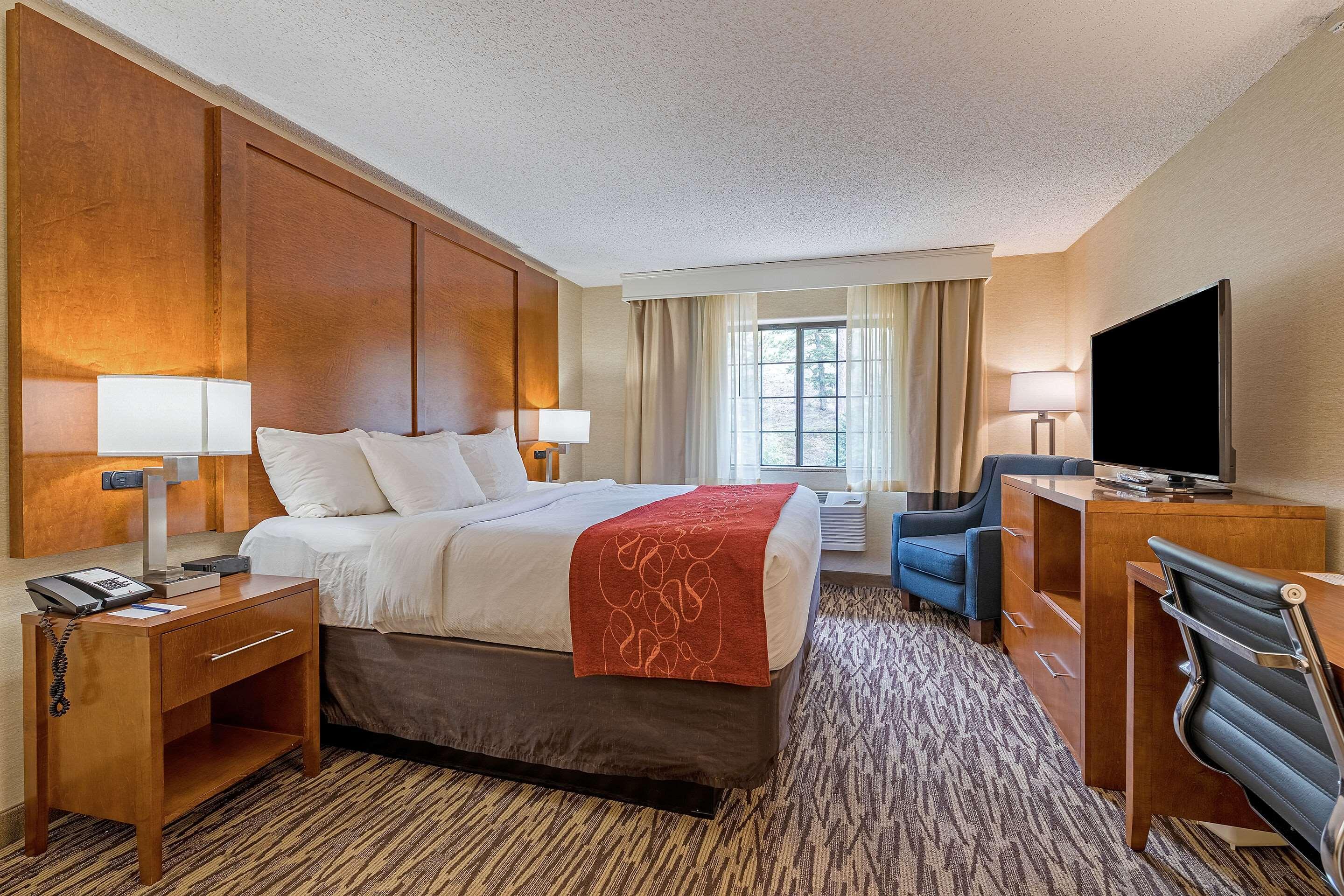 Comfort Suites Golden West On Evergreen Parkway Eksteriør billede
