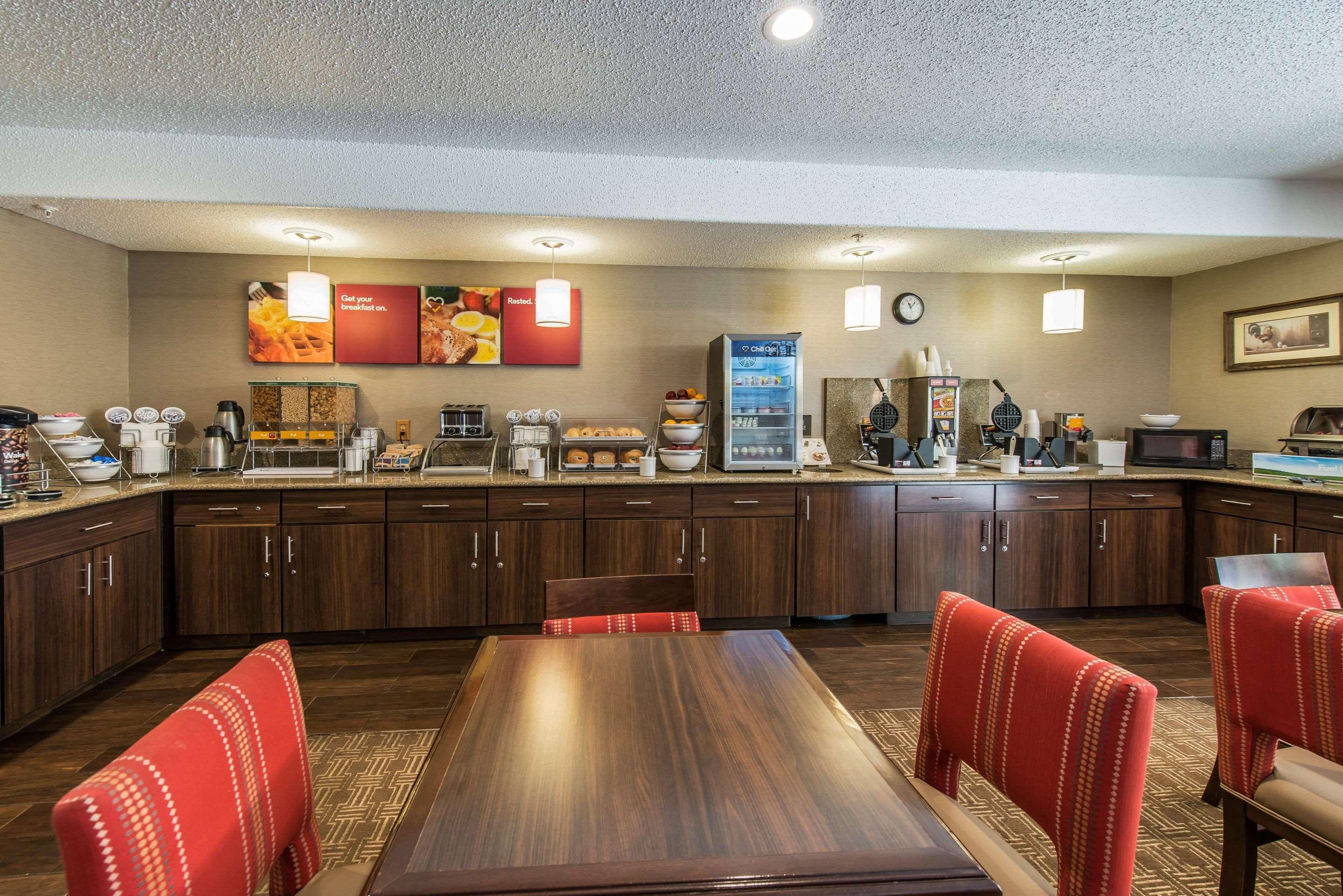 Comfort Suites Golden West On Evergreen Parkway Eksteriør billede